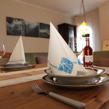 Oberdeck Steuerbord *